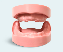 Отсутствие всех или почти всех зубов